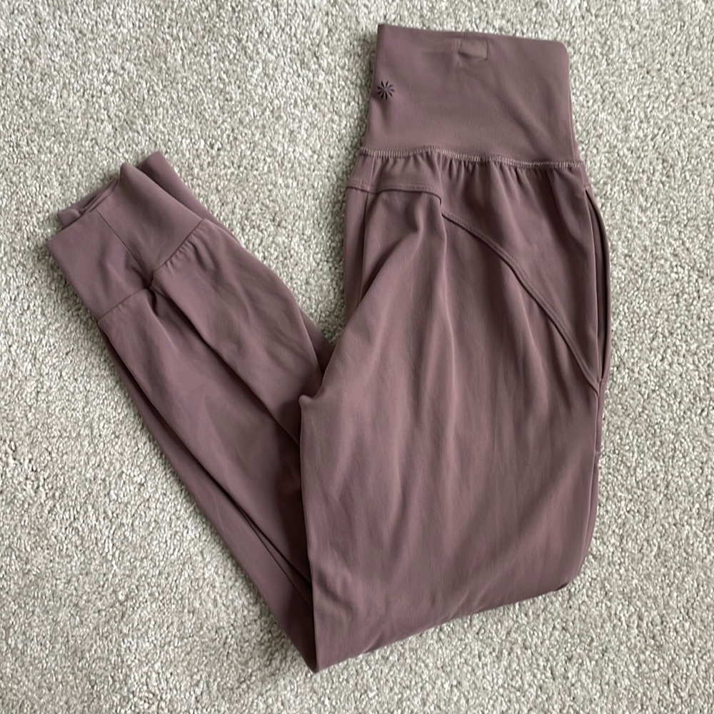 Athleta Salutation Jogger